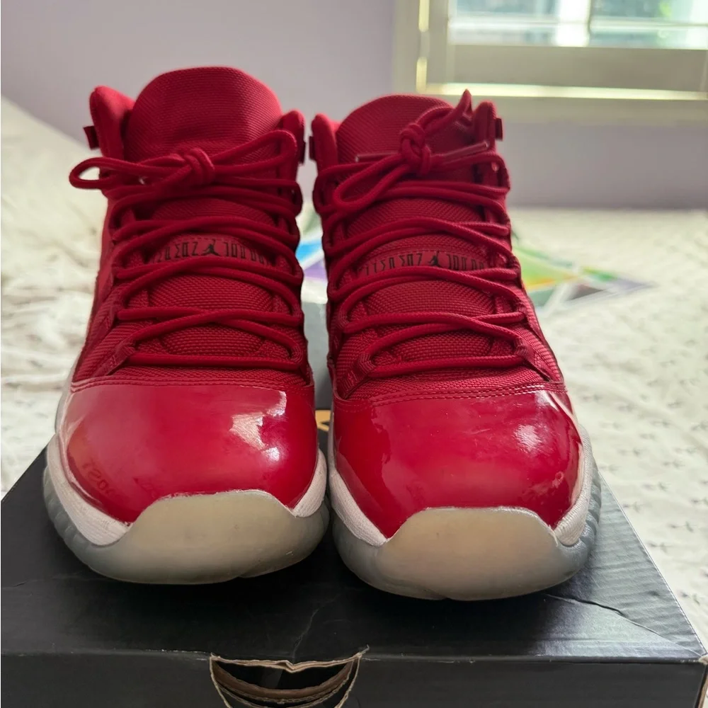 Red Jordan 11 “win like 96” - Picture 6 of 8